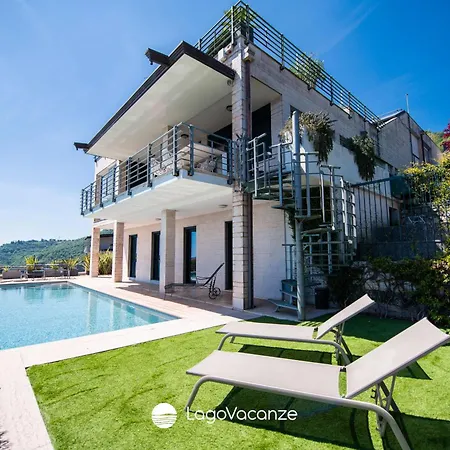 Livia Luxury Roe
