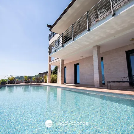 Willa Livia Luxury